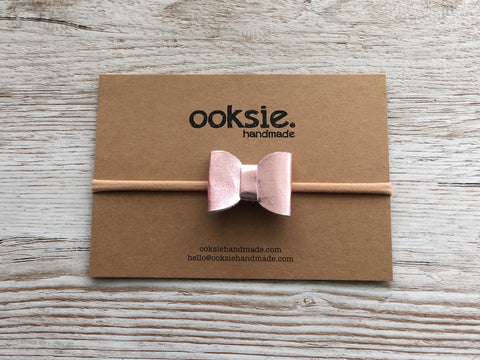 Leather Hair Bow - 'Stella' Shiny Metallic Pale Pink